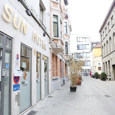Sun Hotel Saint-Gilles Ngoại thất bức ảnh