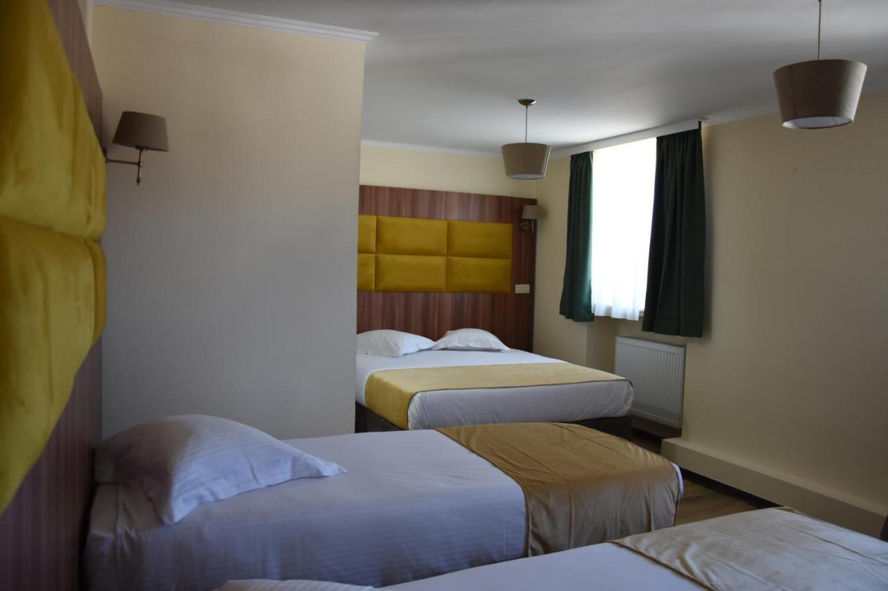 Sun Hotel Saint-Gilles Ngoại thất bức ảnh