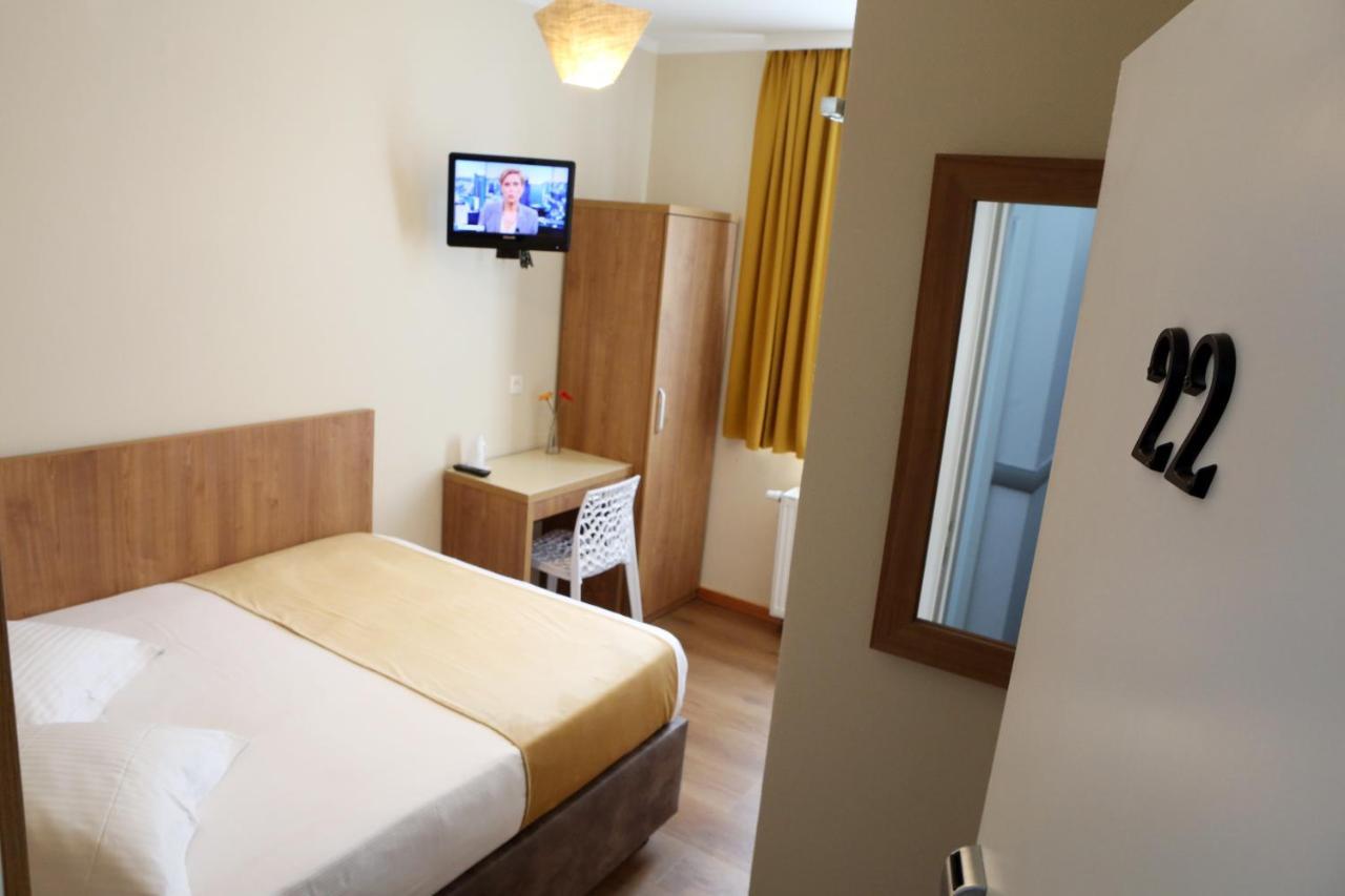 Sun Hotel Saint-Gilles Ngoại thất bức ảnh
