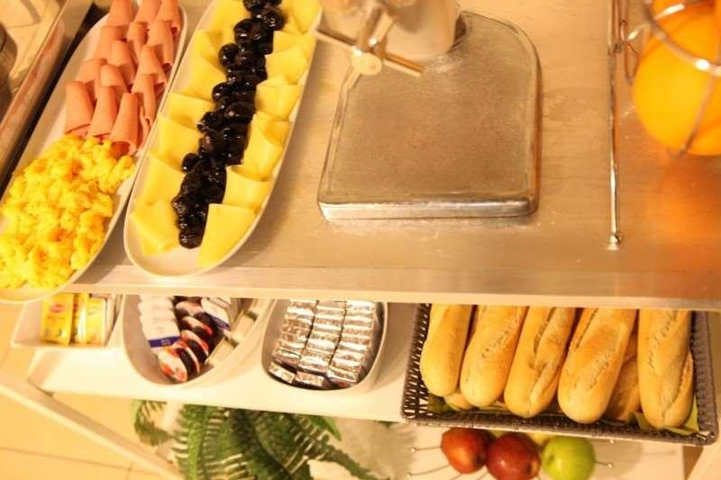 Sun Hotel Saint-Gilles Nhà hàng bức ảnh